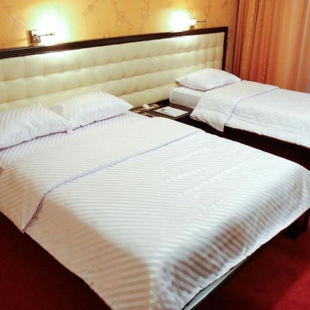 Hotel Anna Junior Târgu Jiu Pokoj fotografie