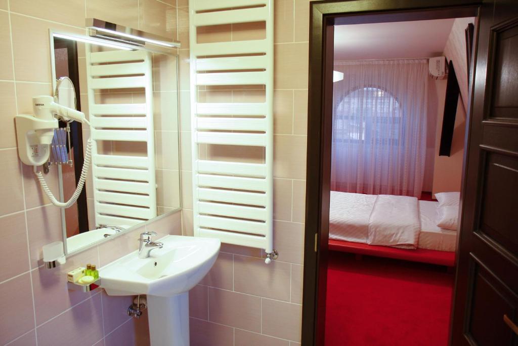 Hotel Anna Junior Târgu Jiu Pokoj fotografie