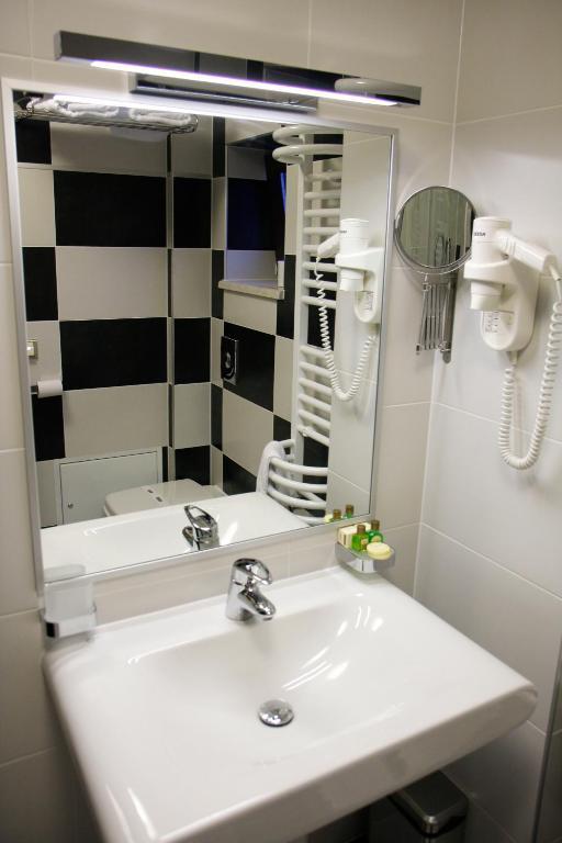Hotel Anna Junior Târgu Jiu Pokoj fotografie