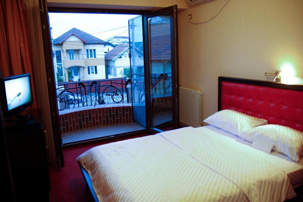 Hotel Anna Junior Târgu Jiu Pokoj fotografie
